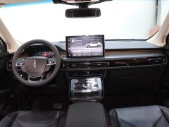 Lincoln Explorer 2.0T AWD Premium - ფოტო 12