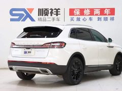 Lincoln Explorer 2.0T AWD Premium - ფოტო 4
