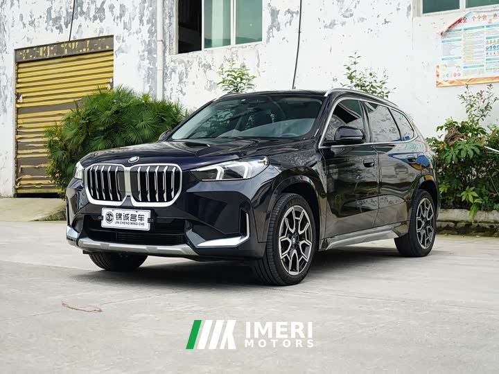 BMW X1 2023 xDrive25Li X Design Package