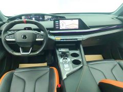 Changan UNI-V 2024 1.5T high-energy version - ფოტო 12