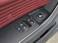 Hongqi HS5 2023 2.0T 4WD Qiling Pro Edition - ფოტო 19