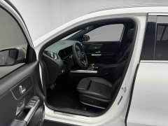 Mercedes-Benz GLA 200 - фото 13