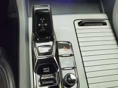 Lynk & Co 09 2021 2.0T Halo seven seats - ფოტო 13