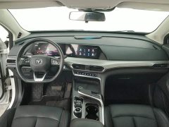 Changan UNI-T 2020 1.5T Prestige Edition - ფოტო 12