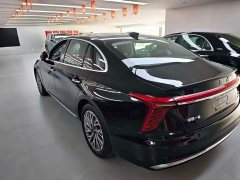 Hongqi H5 2023 1.8T automatic business version - ფოტო 5