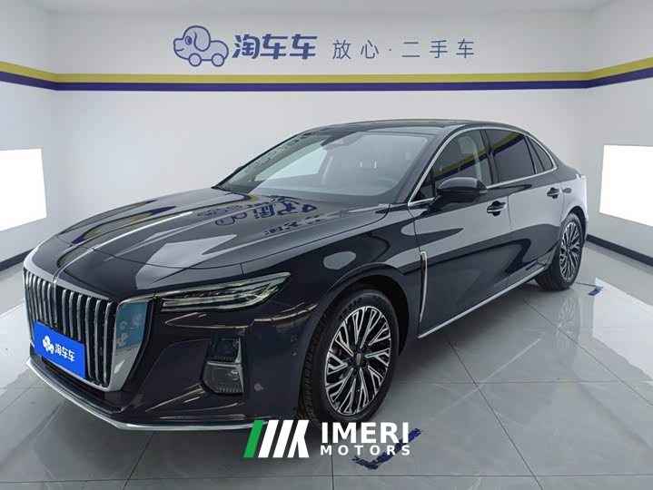 Hongqi H5 2.0T automatic smart connected flag version