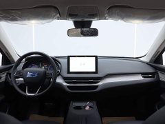 Hongqi E-QM5 2025 500km travel version - ფოტო 20