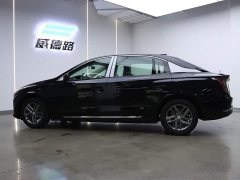 Hongqi E-QM5 2025 500km travel version - ფოტო 5