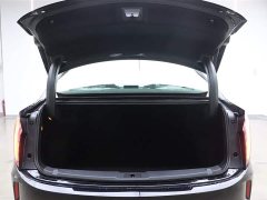 Hongqi E-QM5 2025 500km travel version - ფოტო 8