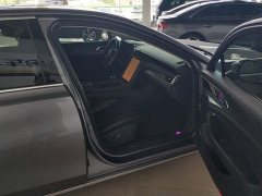 Hongqi H5 2023 2.0T Automatic Zhilian Qichang Edition - ფოტო 7