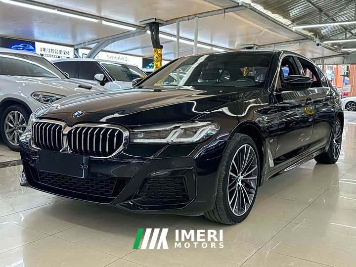 BMW 5 Series facelift 530Li leading M sports package