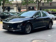Hongqi E-QM5 2025 500km rental version - ფოტო 1
