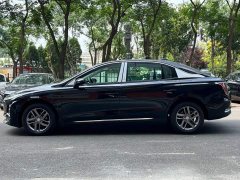 Hongqi E-QM5 2025 500km rental version - ფოტო 6