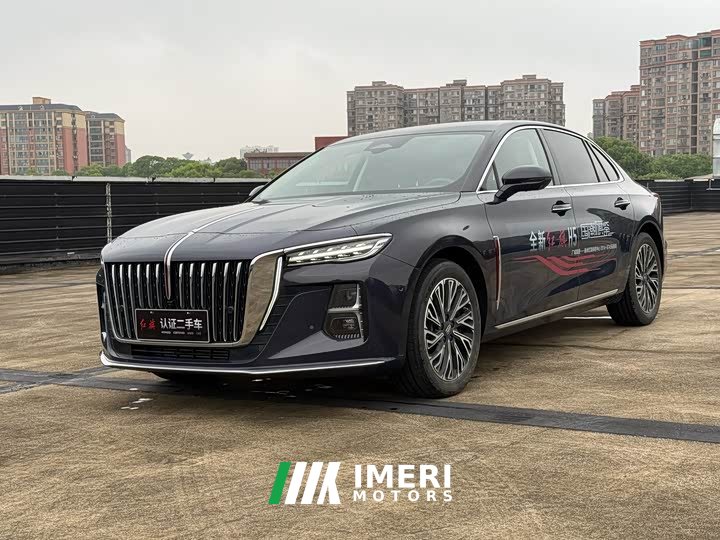 Hongqi H5 2.0T automatic smart connected flag version