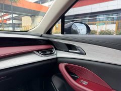 Hongqi H5 2025 2.0T Automatic Xuanying Edition - ფოტო 16