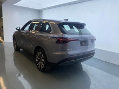 Hongqi HS6 PHEV 2026 220 four-wheel drive smart hybrid version - ფოტო 14