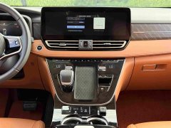 Hongqi HQ9 PHEV 2024 2.0T AWD Business Edition - photo 8