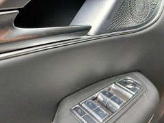 Hongqi HQ9 PHEV 2024 2.0T AWD Business Edition - photo 9
