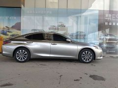 Lexus ES 2022 300h Excellence Edition - ფოტო 7