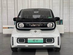 Baojun E300 2020 Plus Star Intelligent Travel Edition - ფოტო 2