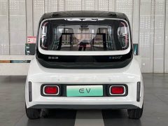 Baojun E300 2020 Plus Star Intelligent Travel Edition - ფოტო 5