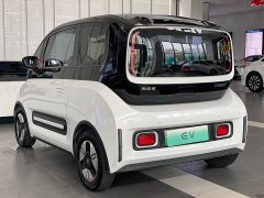 Baojun E300 2020 Plus Star Intelligent Travel Edition - ფოტო 6