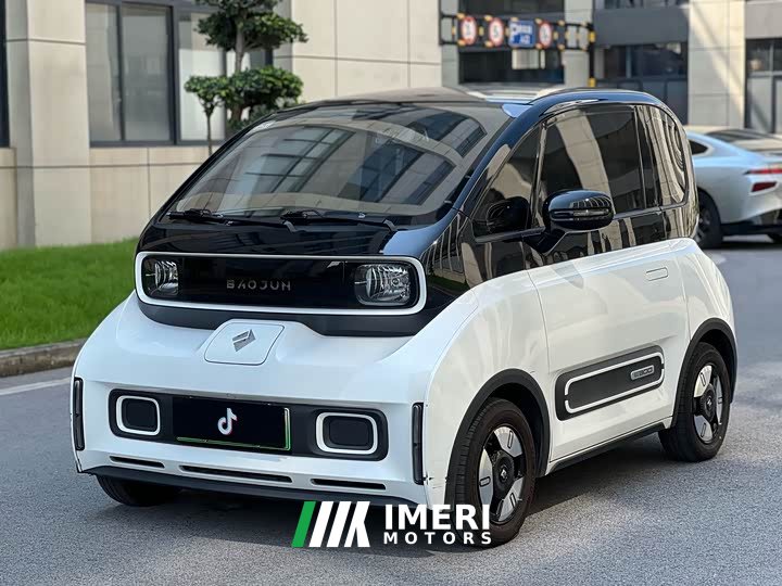 Baojun E300 2020 Star Intelligent Travel Edition