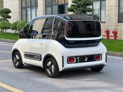 Baojun E300 2020 Star Intelligent Travel Edition - ფოტო 7