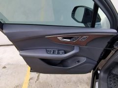 Audi Q7 45 TFSI quattro S line Sport - ფოტო 12