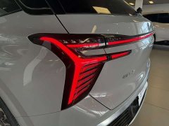 FAW Red Flag HS3 2.0T AWD Youwei Edition - ფოტო 14