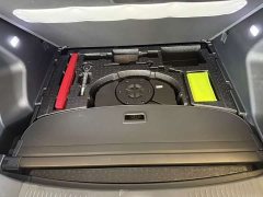 FAW Red Flag HS3 2.0T AWD Youwei Edition - ფოტო 15
