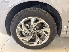 FAW Red Flag HS3 2.0T AWD Youwei Edition - ფოტო 19