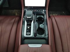 Hongqi H5 PHEV 2025 130 Hybrid Edition - ფოტო 16