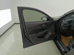 Hongqi H5 2020 1.8T Automatic Smart Connected Qiyun Edition - photo 7