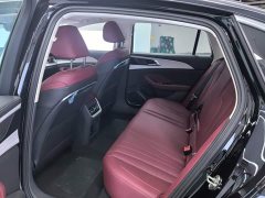 Hongqi H5 PHEV 2025 130 Hybrid Edition - ფოტო 11