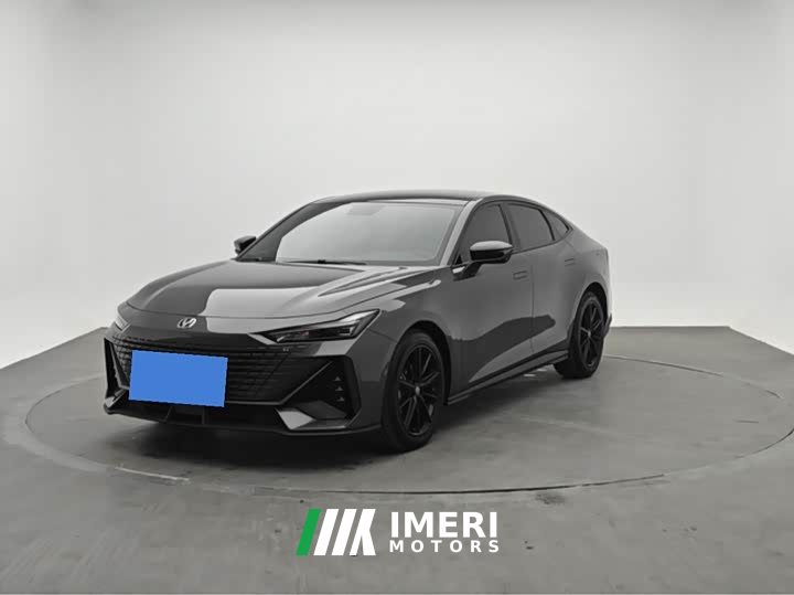 Changan UNI-V 1.5T premium