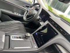 Hongqi H5 2023 2.0T automatic smart connected flag version - ფოტო 7