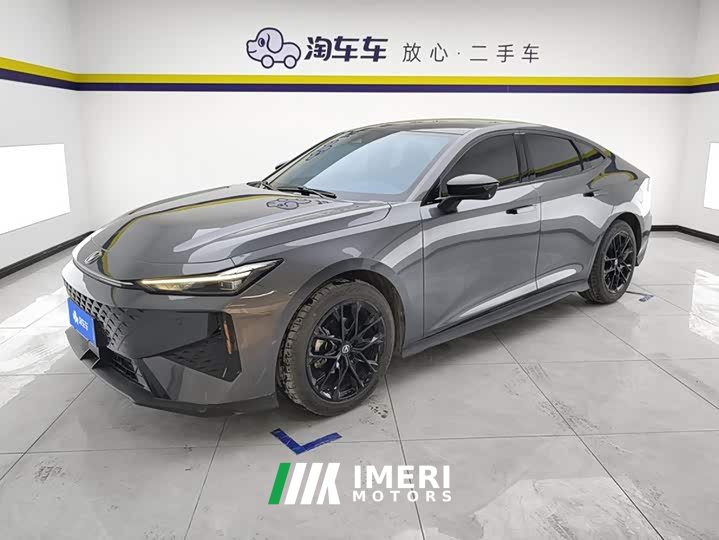 Changan UNI-V 2024 1.5T premium