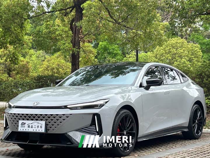 Changan UNI-V 2024 1.5T noble sports