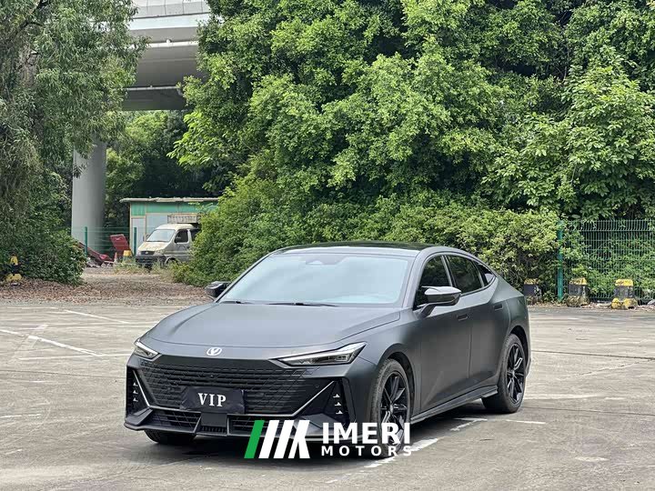 Changan UNI-V 2022 1.5T premium