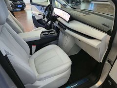 Buick GL8 New Energy Luxe Premium 7-Seater - ფოტო 15
