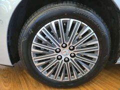 Buick GL8 New Energy Luxe Premium 7-Seater - ფოტო 9
