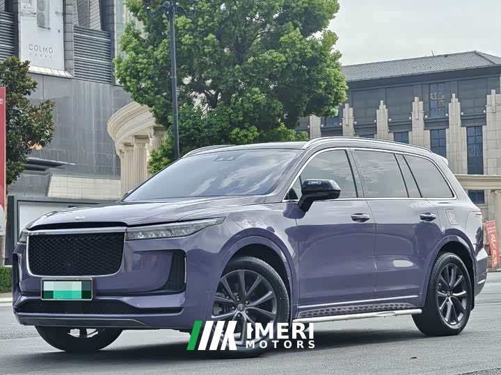 Li Auto Ideal ONE 2020 extended range 6-seater version