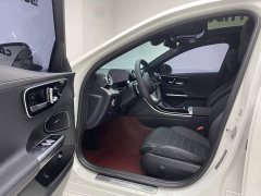 Toyota Crown Venza 2.5L HEV AWD Premier - ფოტო 17