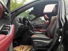 Toyota Crown Venza 2.5L HEV AWD Premier - ფოტო 7
