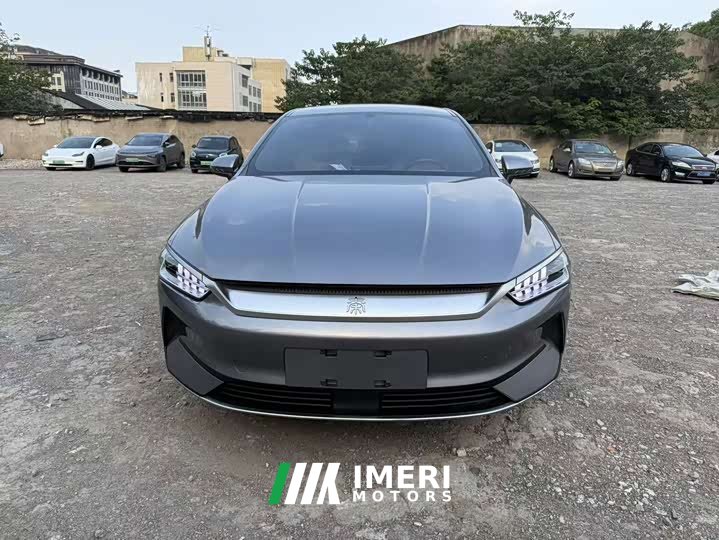 BYD Qin PLUS Champion Edition EV 420KM Transcendence Type