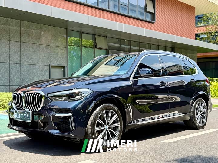 BMW X5 xDrive30Li M Sport Package