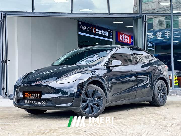 Tesla Model Y 2023 rear-wheel drive version