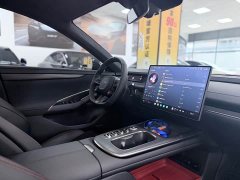 Xiaomi SU7 2024, four-wheel drive, ultra-long battery life, high-end smart driving Max version - ფოტო 13