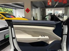 Zeekr 001 2025 WE version 95kWh four-wheel drive - ფოტო 11